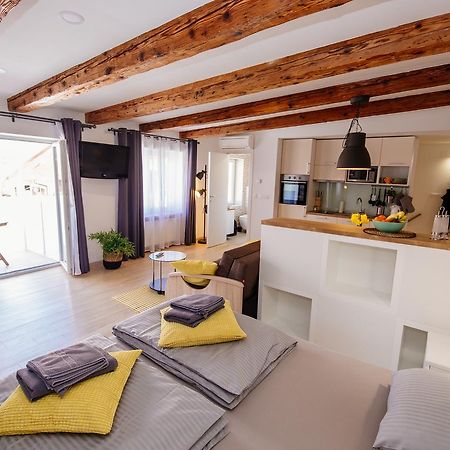 Apartment 63 - 2 ซาเกร็บ ภายนอก รูปภาพ
